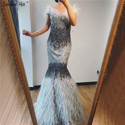 Dubai Design Grey Luxury Sexy Evening Dresses Crystal Feathers Off Shoulder Formal Dress 2020 Serene Hill LA70242