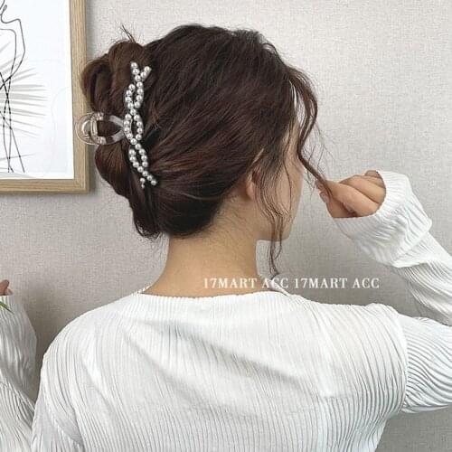 Korean version Acrylic pearl bath non-slip plate hairpin catch clip elegant temperament back head shark clip catch clip Female