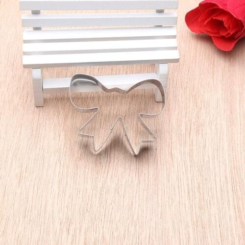 Top quality Cheap 1pcs Fondant Cake Decoration Tool Bow tie Shape Cookie Cutter Stainless Steel Cake Decorating Tools