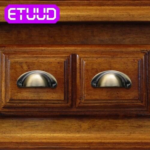 6PCS Metal Vintage Old Style Drawer Knobs Furniture Pull Cabinet Door Handles Hardware Cupboard Antique Brass Shell Pull Handles