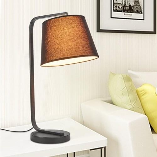 New Fashion Modern Simple Creative Iron Art Table Lamp Bedroom Bedside Living Room Linen Lamp Shade Desk Lamp Led