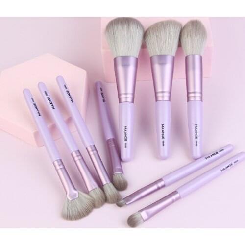 9 Pcs Professional Makeup Brush Set Foundation Eyeshadow Eyebrow Blending Blush Concealer Soft Cosmetic Barrel Brush Tools
