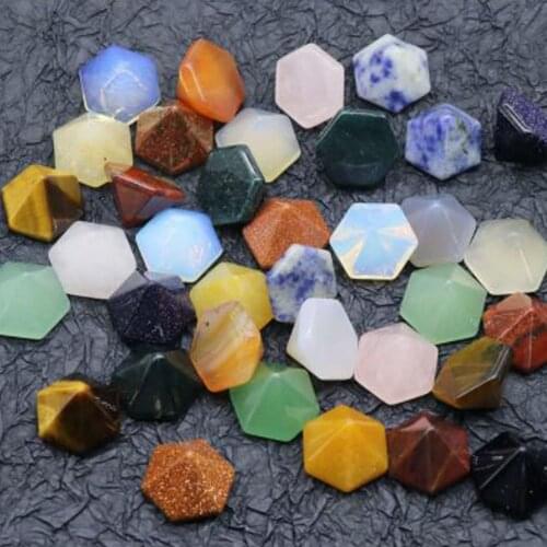 Mini Ornament Natural Stone Healing Pyramid Pattern White Crystal Blue Point Jade Home Statue for Collection Crafts