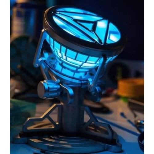 15cm Marvel The Avengers Tony Stark Action Figure Collection Iron Man Can Light Up Heart Reactor Model Toys