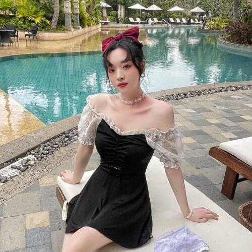 2021 New Korean Sexy High Cut One Piece Swimsuit Women Long Sleeve Swimwear Female Bather Bathing Suit Swimskirt