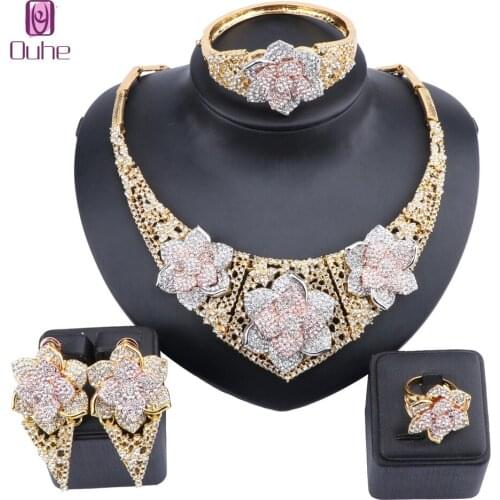Fashion Flower Full Rhinestones Necklace Bracelet Wedding Party Elegant Women Earrings Ring Classic Jewelry Sets