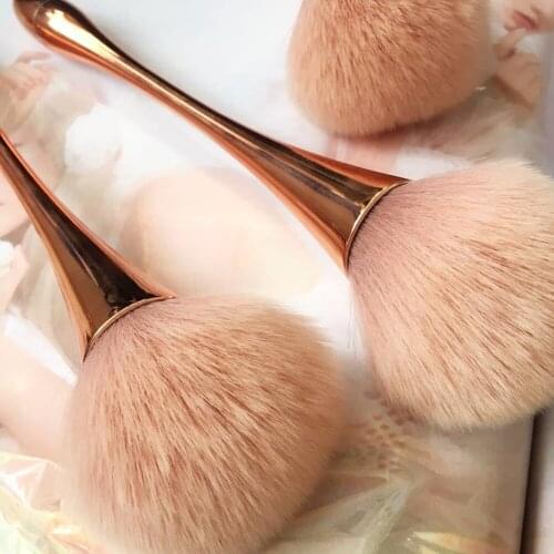 Big Size Soft Powder Brush Face Blush Brush Soft Powder Blush Highlighter Brush Bronzer Brush Sculpting Brush Large Single Blush
