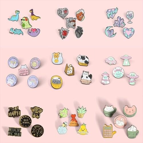 5pcs/set Enamel Pin Cute Punk Trendy Funny Brooch Set Badges for Backpacks Bag Hat Men Women Girl Boy Jewelry