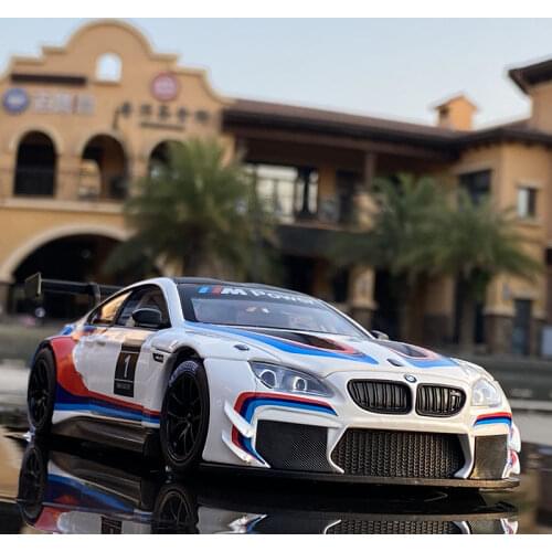 1:24 BMW M6 GT3 M8 Free Wheeling High Light Sport Racing Car Model Toy Diecast Metal Alloy Miniature Replica Model Car Toys