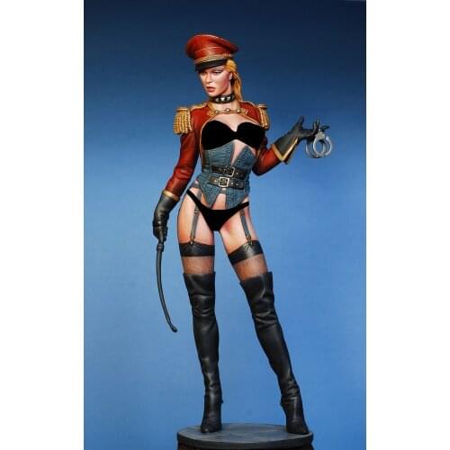 1/9 Scale Resin Figure Uniform girl 200mm