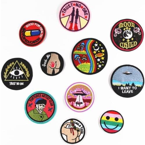 Nice Fabric Embroidered Round Patch Cap Clothes Stickers Bag Sew Iron On Applique DIY Apparel Sewing Clothing Accessories BU164