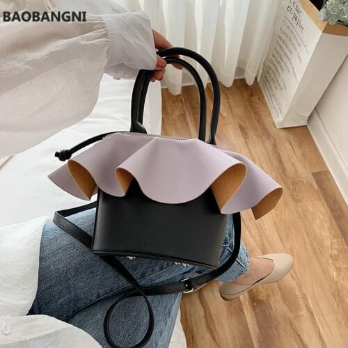 Fashionable Quality Faux Fur Drawstring Bucket Bag Women Crossbody Bags Solid Color Shoulder Bags Female Crossbody Bag