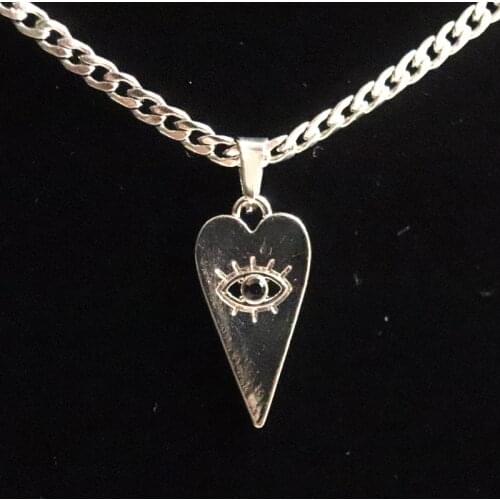 Vintage Heart Eyes Metal Pendant Necklace For Women Men Punk Cool Silver Color Gifts Harajuku Choker Necklace Trendy Jewelry New