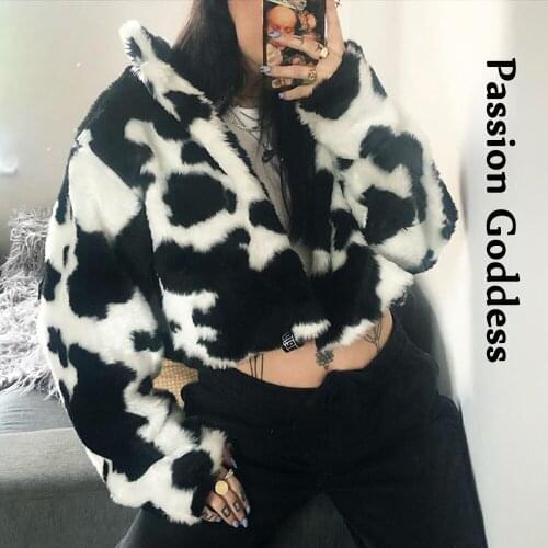 Harajuku Women Cute Plush Jacket Winter Warm Cow Polka Dot Fluffy Jacket Oversized Fluffy Cozy Coats Outerwear Fuzzy Crop Jacket