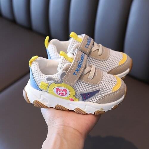 Boys and Girls Sneakers Spring and Autumn 2021 New Childrens Running Shoes Breathable Air-mesh Student Shoes Fashion Non-slip