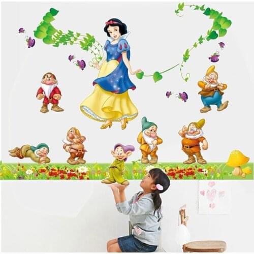 DIY Snow White Cartoon Wall Sticker 60x90cm Removable PVC Princess Bedroom Mural Decor Child Room Background Wallpaper Decal