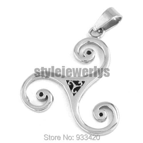 Wholesale Fashion Claddagh Celtic Knot Pendant Stainless Steel Jewelry Classic Motor Biker Women Pendant 191B