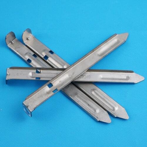 30678340 Assembly Latch Headlight Locating Pin Peg Bracket For Volvo S80 2007-2016 V70 2008-2010 XC70 2008-2016