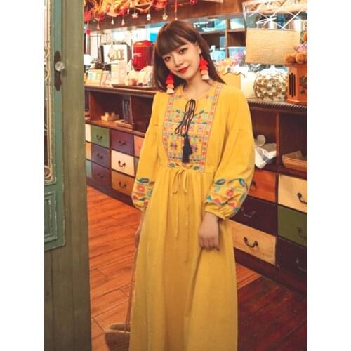 Summer Chinese Style Retro Heavy Embroidery Lantern Sleeve Tassel In Long Cotton Linen Dress Travel Rural Girls Show Thin Dress