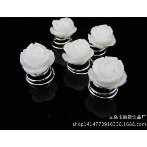 Manufacturers selling Korean headdress bride wedding hair white resin small rose screw clamp