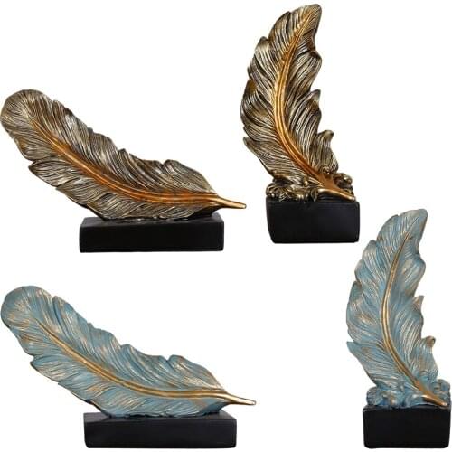 Feather Sculpture Statue Plume Figurines Wine Shelf Desktop Office Decor