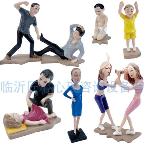 Resin figure Psychological teaching aid model character class social violence assault bullying indecent child dangerous fight