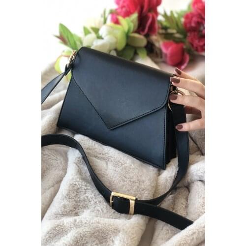 Womens Black Triangle Clamshell Shoulder Bag