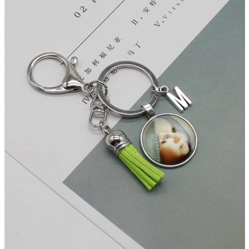 Personality photo pendant letter keychain, your baby boy, mom, dad, grandma, family parent-child photo is a DIY gift jewelry key