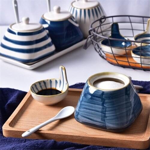 Japanese Style Ceramic Seasoning Pot Set Kitchen Supplies Household Seasoning Bottle Spoon With Lid Salt Shaker Seasoning Contai