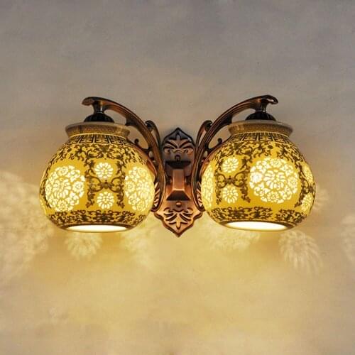 Chinese Style Retro Ceramic Wall Lamps 220V Loft Home Lighting Double Headed Multicolored Apples Ceramic Vintage Wall Sconces