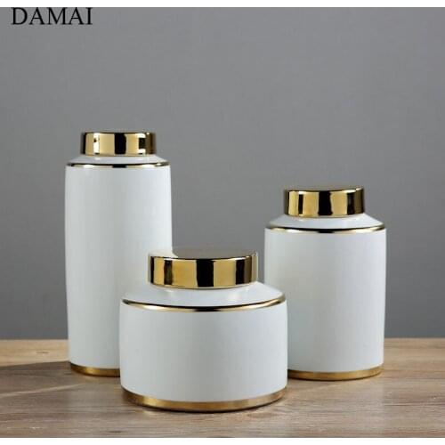 Minimalist Ceramic Storage Jars Gilded Vase Quality Porcelain Storage Jar Tabletop Vases with Cover Multifunctional Ornaments