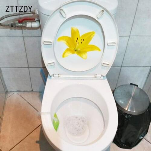 ZTTZDY 21.5*16CM Single Yellow Lily Toilet Sticker WC Decor Creative Home Wall Decal T2-0598