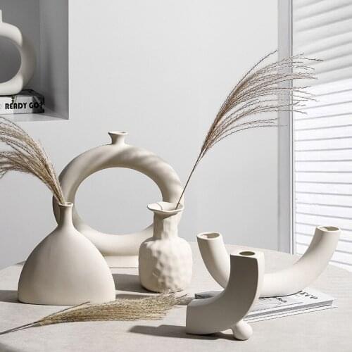 Nordic minimalist ceramic vase ornaments dried flower flower arrangement creative art living room TV cabinet desktop decoration