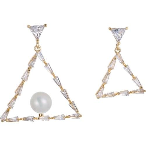 White Zircon Asymmetric Pearl Triangle Earrings Womens Earrings Fashion Banquet Engagement Earrings Gift For Girlfriend