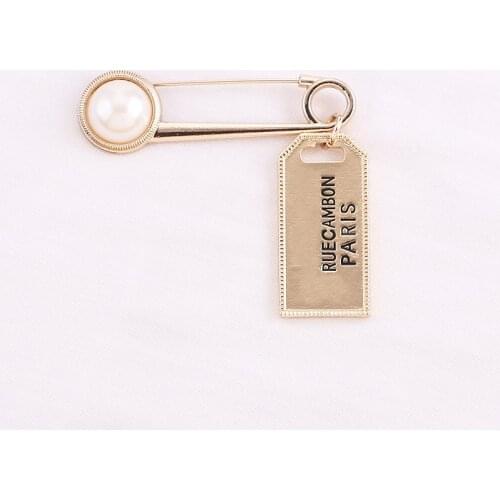 Statement Brooch For Women Lady Party Pearl Brooch Boho luxury Brand Designer Ladies Elastic Brooch For Dress Fashion Jewelry