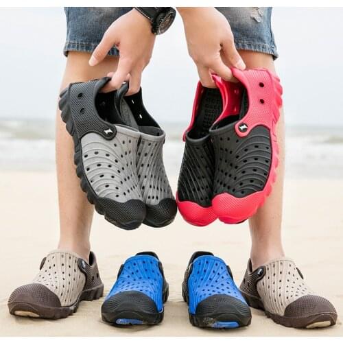 JALANJALKI Summer Men Beach Clogs Thick Sole Plus Size46 Mixed Color Slip-on Croc Outdoor Casual Light Fashion Male EVA Sandals