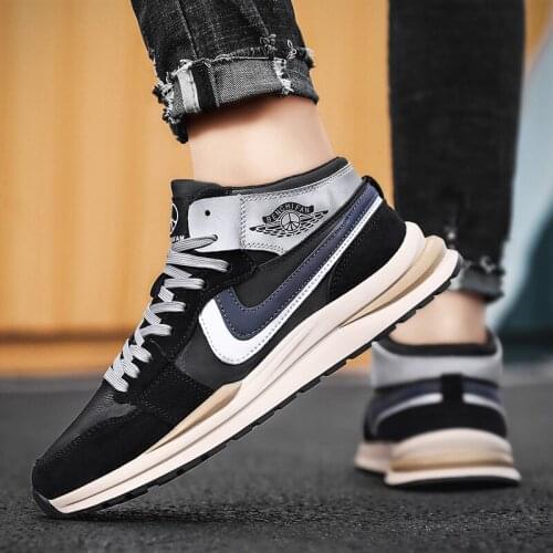 XIKUO Mens Breathable Sneakers