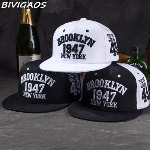 New Fashion Mens Snapbacks Baseball Caps Black White 1947 BROOKLYN Letters Embroidery Hip Hop Caps Sun Hats Bones For Men Women