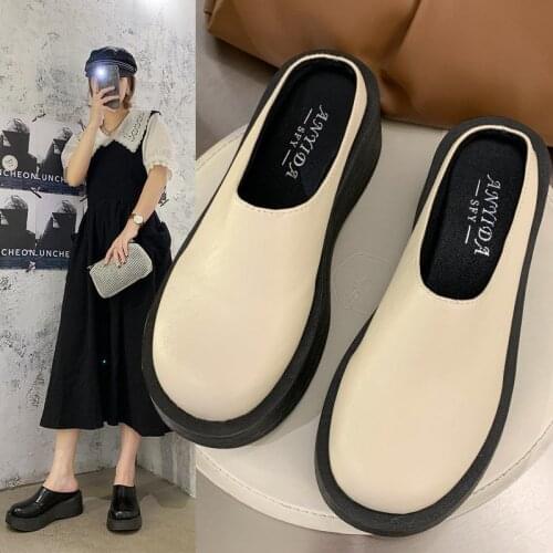 Shoes Women Ladies' Slippers Platform Luxury Slides Pantofle Med Loafers Cover Toe Female Mule Soft Flat Designer 2020 Mules