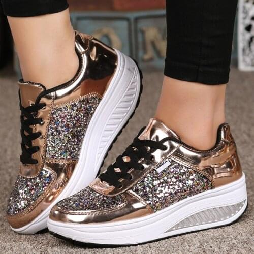New Women Wedges Sneakers Breath Sequins Running Shoes for Women Casual Shake Shoes Fashion Sport Shoes Zapatos De Mujer