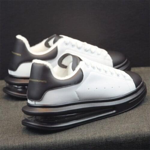 Board shoes, lovers, small white shoes, plush winter mens shoes 2021 new shoes for men, sports leisure white shoes