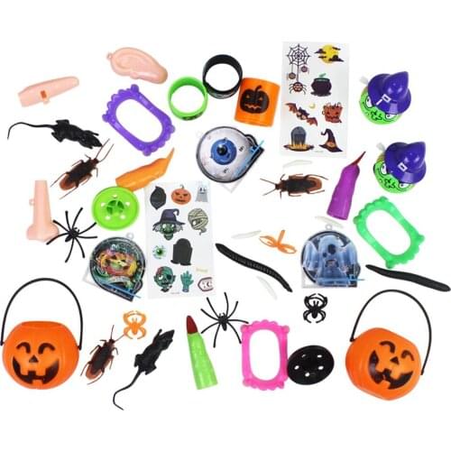 120Pcs/Set Halloween Party Insect Mouse Witch Trick Prank Kids Interactive Toy Scary Insect Design Halloween Trick Prank Toy