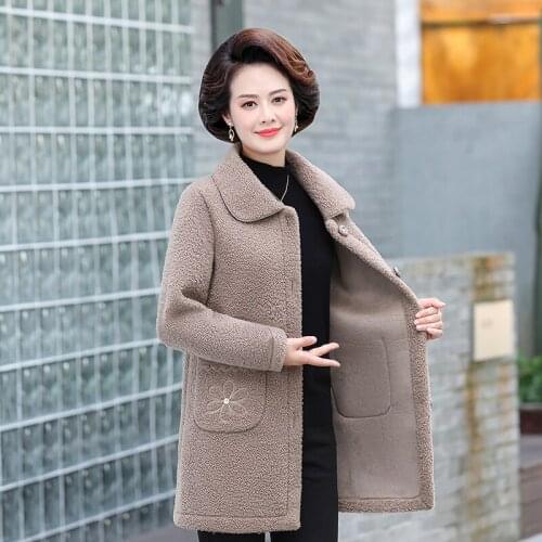 Granular velvet Fur One Coat Women 2021 Winter Ladies Plus Velvet Thick Warm Outerwear Mother Vintage Lamb Wool jacket plus 5XL