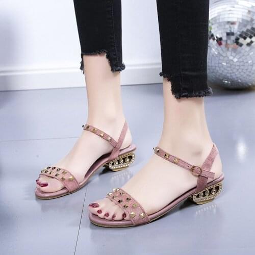 Cute and Sweet Fashion All-match Womens Sandals Square Heel Light Womens Sandals Party Rivet Sandals Womens Shoes