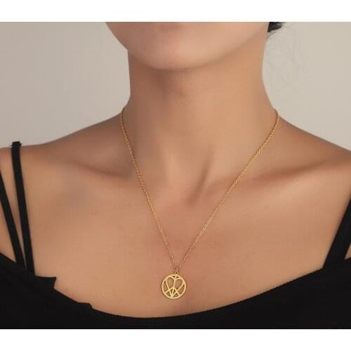 Stainless Steel Circle Round Love Necklace For Women Girls Couple Statement Jewelry Peace Heart Necklaces Pendants Gift