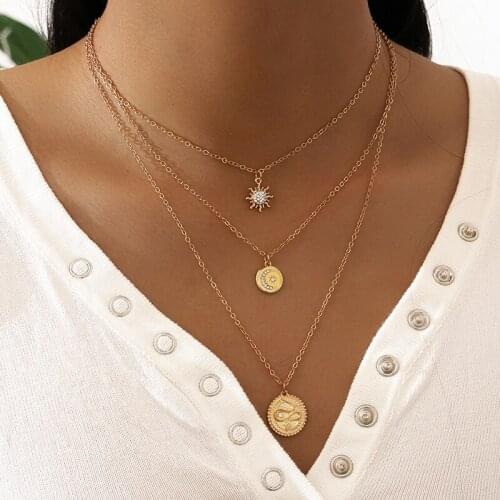 Aprilwell 3 PCs Snake Layered Pendant Necklace Women Aesthetic Gold Color Chain 2021 Choker Jewelry Gift For Girl Free Shipping