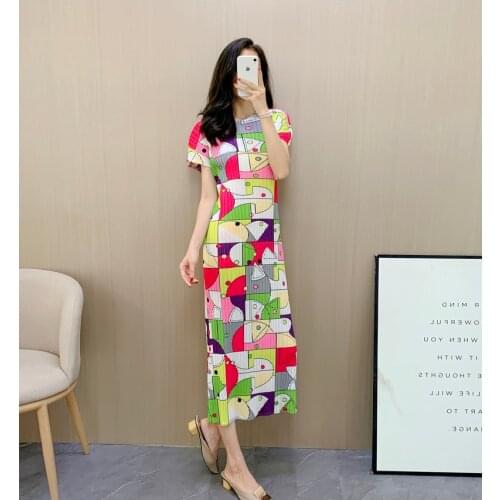 HOT SELLING Miyake fashion geometry print o-neck short sleeve straight dress IN STOCK