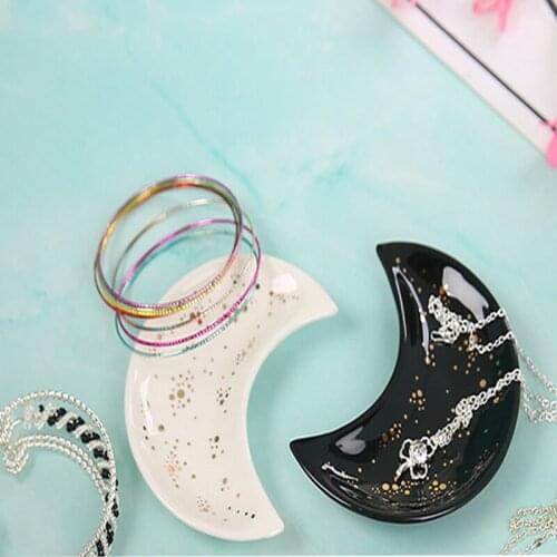 HKML Decorative Plates