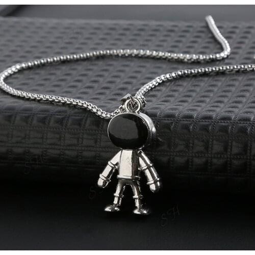 WANGAIYAO2021 new trendy brand necklace mens hip-hop personality astronaut astronaut pendant lovers trendy fashion jewelry jewe
