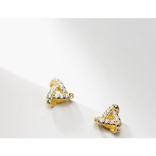 MloveAcc Hot Sale Real 925 Sterling Silver Fashion Exquisite Triangle Stud Earrings CZ Style for Women Jewelry Bijoux